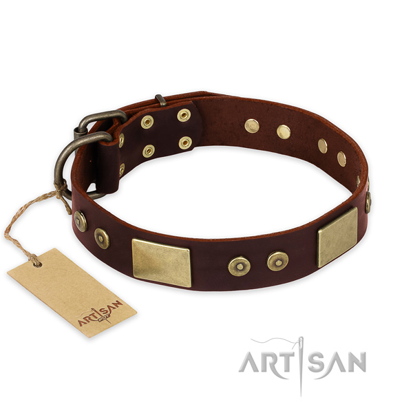 Exquisite natural genuine leather dog collar for handy use