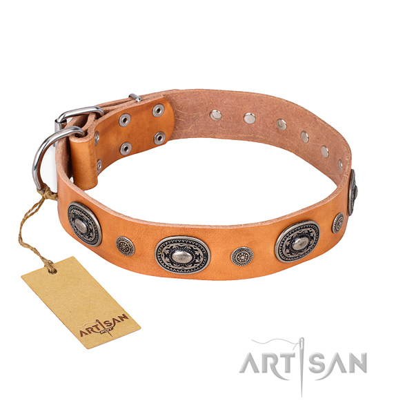 Top rate natural genuine leather collar created for your canine