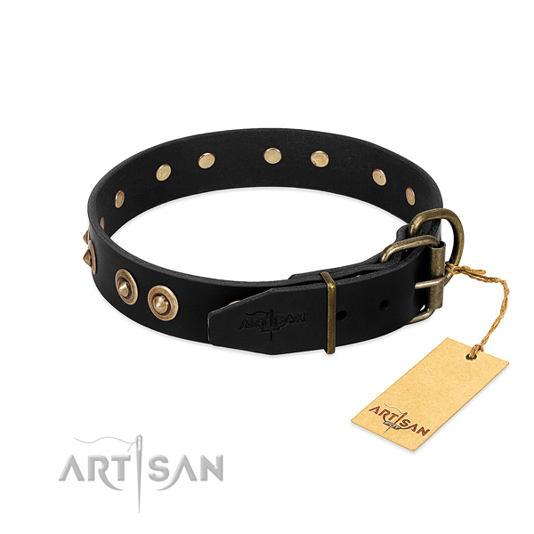 Reliable fittings on full grain natural leather dog collar for your doggie